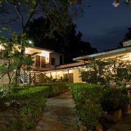 Hotel Jardin De Las Marias, хотел в Suchitoto