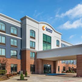Comfort Inn & Suites Frisco East - McKinney, hotel v destinaci Frisco