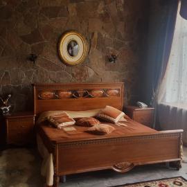 Гостиница "Сапсан" โรงแรมในพาฟโลดาร์