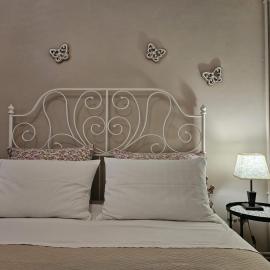 Room Gorana with swimming pool, hotel v destinácii Jelsa