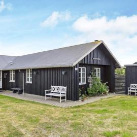4 star holiday home in Ringkøbing