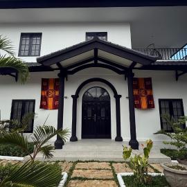 White Swan Mansion