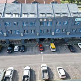 H-5 INN, hotel di Bintulu