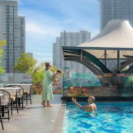 Ramada Plaza by Wyndham Bangkok Sukhumvit 48, hotel di Bangkok