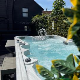 The Kings Head, hotel u gradu Čelmsford