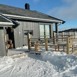 Enjoy The Calm Setting Of This Cozy Family Cabin, hotelli kohteessa Etnedal