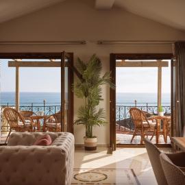 Viesnīca Casa Di Cuore Loft - Sea View & Jacuzzi Retreat pilsētā Argasi