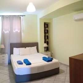 Trizinia View Garden, hotel sa Galatas