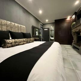 OR Tambo Guest Retreat Unit 1
