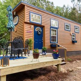 True Tiny Home & Community - 6 Mins To Downtown, ξενοδοχείο σε Mentone