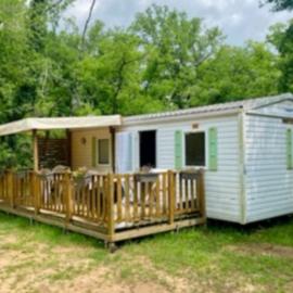 Mobil-home du lot Dordogne, hotel in Milhac