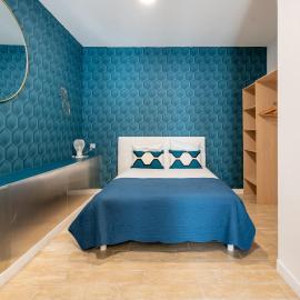 Angoulême, cosy T2 centre ville , TV , WIFI , 4 pers , moderne , parking, hotel in Angoulême