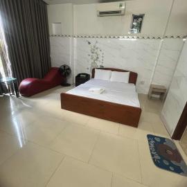 hotel đặng hiền lương