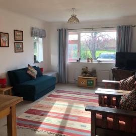 Charming Annexe in Rural village、レディングのホテル