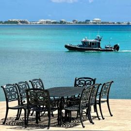 Seven Mile View Condo #3B, hotel in West Bay