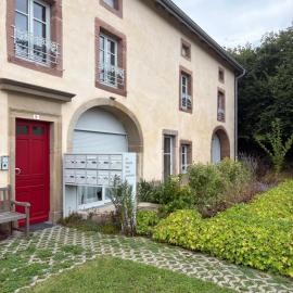 La maison près de la fontaine B&B paisible 1, hotel in Lépanges-sur-Vologne