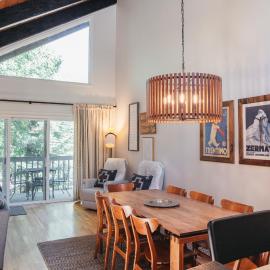 'Chillside Chalet' Modern West Vail Townhouse!, hotel en Vail