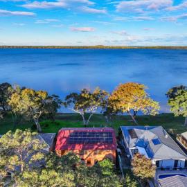 Lakefront Peace and Relaxation, hotel u gradu Budgewoi