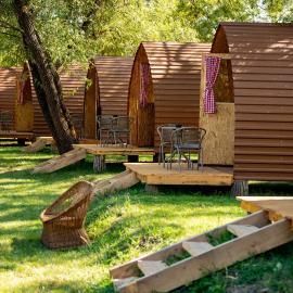 Camp River Skadar Lake, hotel in Gostilj