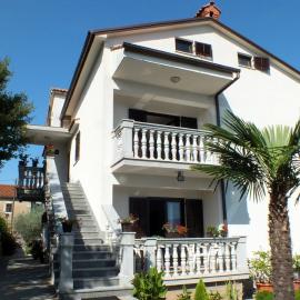 Apartments Wagner, hotel in Dobrinj