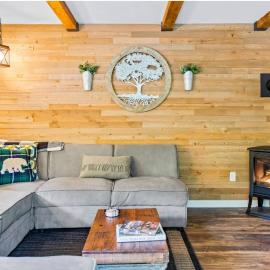 Newly Renovated, Hot tub, 2min to Killington lift