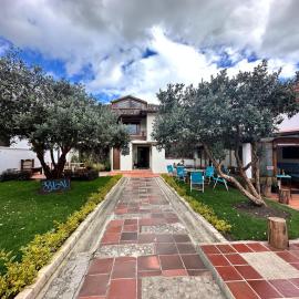 Blau Hotel&Café, hotel di Sopo