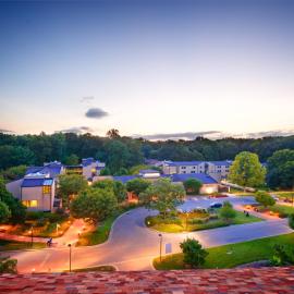 Bolger Hotel and Conference Center, hotel v destinaci Potomac