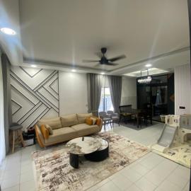 Homestay Rindu Houz, 4 Bedrooms All Aircond, Bandar Mahkota Banting, hotell i Banting