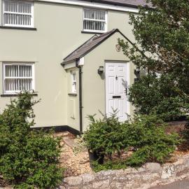 Holly Cottage, hotel a Angle