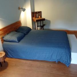 Chambres d'hôtes Las Carbounieros, hotell i Auriac