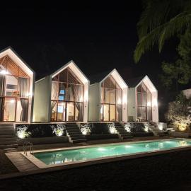 Villa Suaka by Sackstone, Hotel in Watukarung