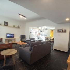 Casa Bustamante Barrio ALFAR para 8 personas