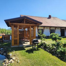 Studio Amalia, hotel a Sadu