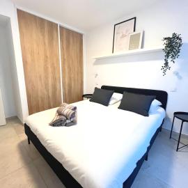 Magnifique appartement au dessus des halles de Hyeres, coeur de ville