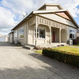 2 Storey Villa, Games room, Ski storage