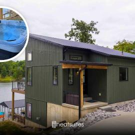 Lakefront Home with Dock - Hot tub - 7 miles to Ark, hotel v destinácii Williamstown
