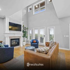 Hilltop 3BR for 10, Private Garage, Skyline Views, hotel em Covington