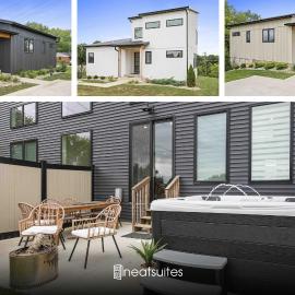 3 Homes, 3 Hot Tubs, 10BR, 10 Bath, Near Ark!