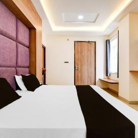 Hotel O Drishti Grand