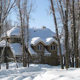 Beautiful Driggs Townhome with Views and Hot Tub, hotel u gradu Drigs
