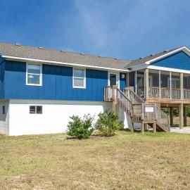Laughing Place - Southern Shores, 175 Ft to Beach, Pool Table, Pets OK, Flex Stays