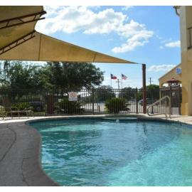 Hotel O Executive Inn & Suites Cuero Hwy 87, hotel en Cuero