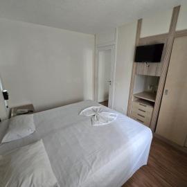 Flat Ambassador, hotel in Curitiba