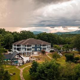 The Ellijay Resort, viešbutis mieste Elidžėjus