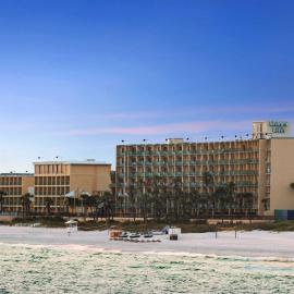 Days Inn by Wyndham Panama City Beach Beachfront Resort, hótel í Panama City Beach
