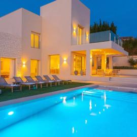 Villa Selena Antequera by Ruralidays, Hotel in Antequera