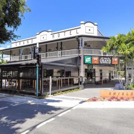 The Grand Hotel Cairns, Hotel in Cairns