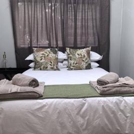 Skoolhuis, hotel u gradu Wolmaranstad