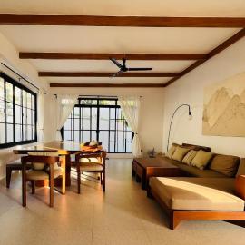 Maquiling Resthouse, hotel di Los Baños
