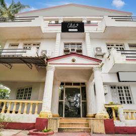 Super Collection O Calangute, хотел в Goa